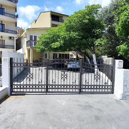 Hostel Budva * Budva
